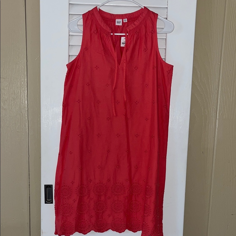 GAP Coral Eyelet Sleeveless Shift Dress